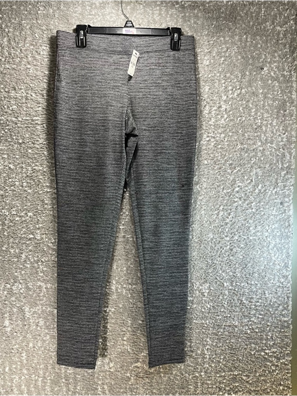 Express Gray Pull On Leggings Pants Skinny Stretch Career Casual Polyester M NWT